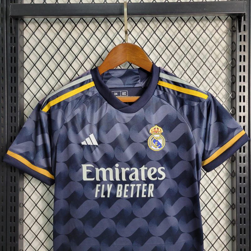 Kit Infantil Nova Camisa Real Madrid + Shorts  II - 2023/2024