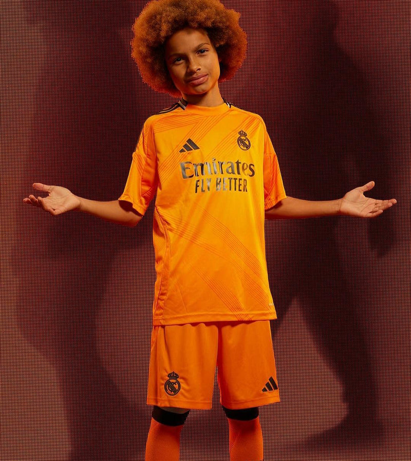 Kit Infantil Nova Camisa Real Madrid + Shorts  - 2024/25 (FRETE GRÁTIS)